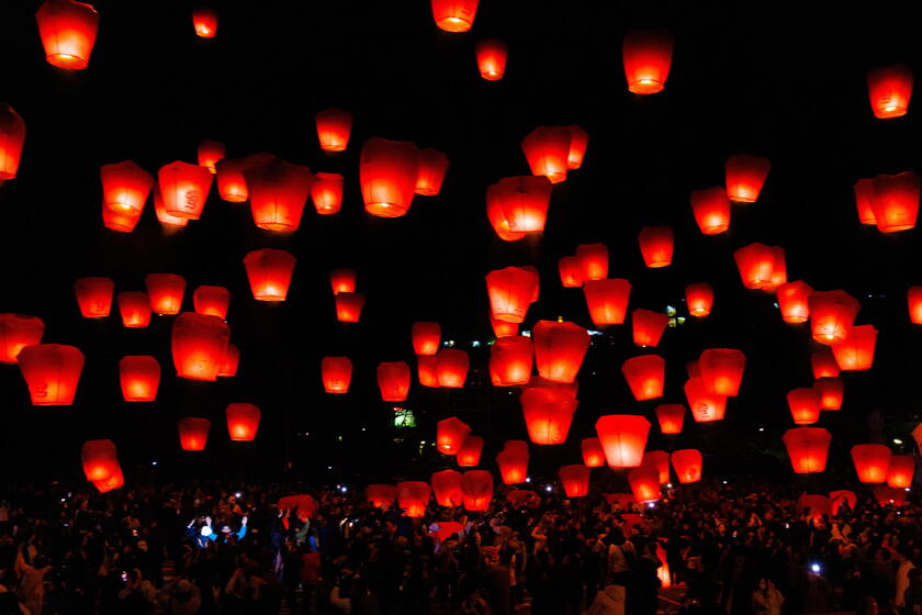 Pingxi Sky Lantern Festival in Taiwan © ANSA/EPA